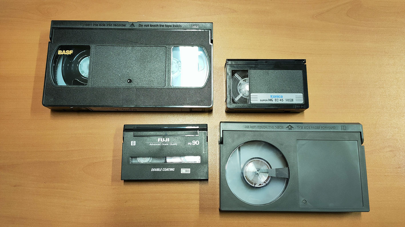 SUS VIDEO-CINTA VHS , BETA CASSETTE Y MAS , SE DIG en Diez de